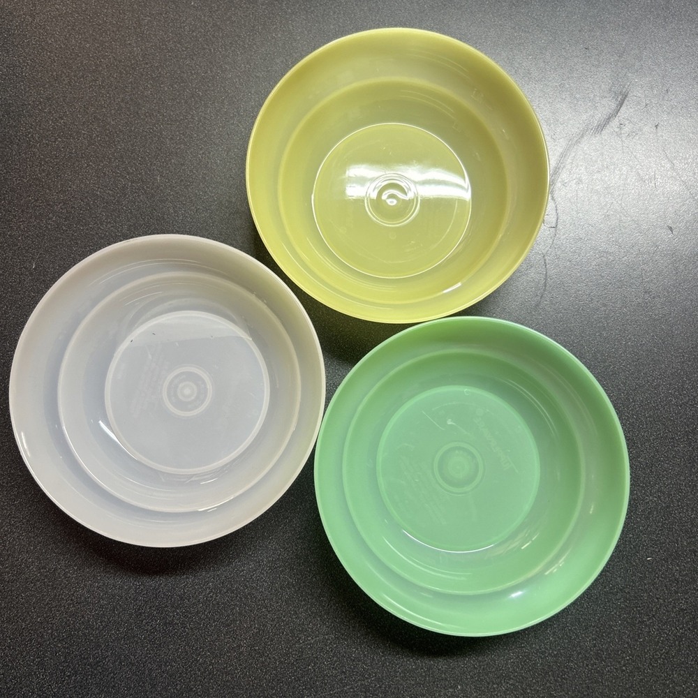 Vintage Tupperware Set of 3 Plastic Cereal Bowls Green White and Yellow #155